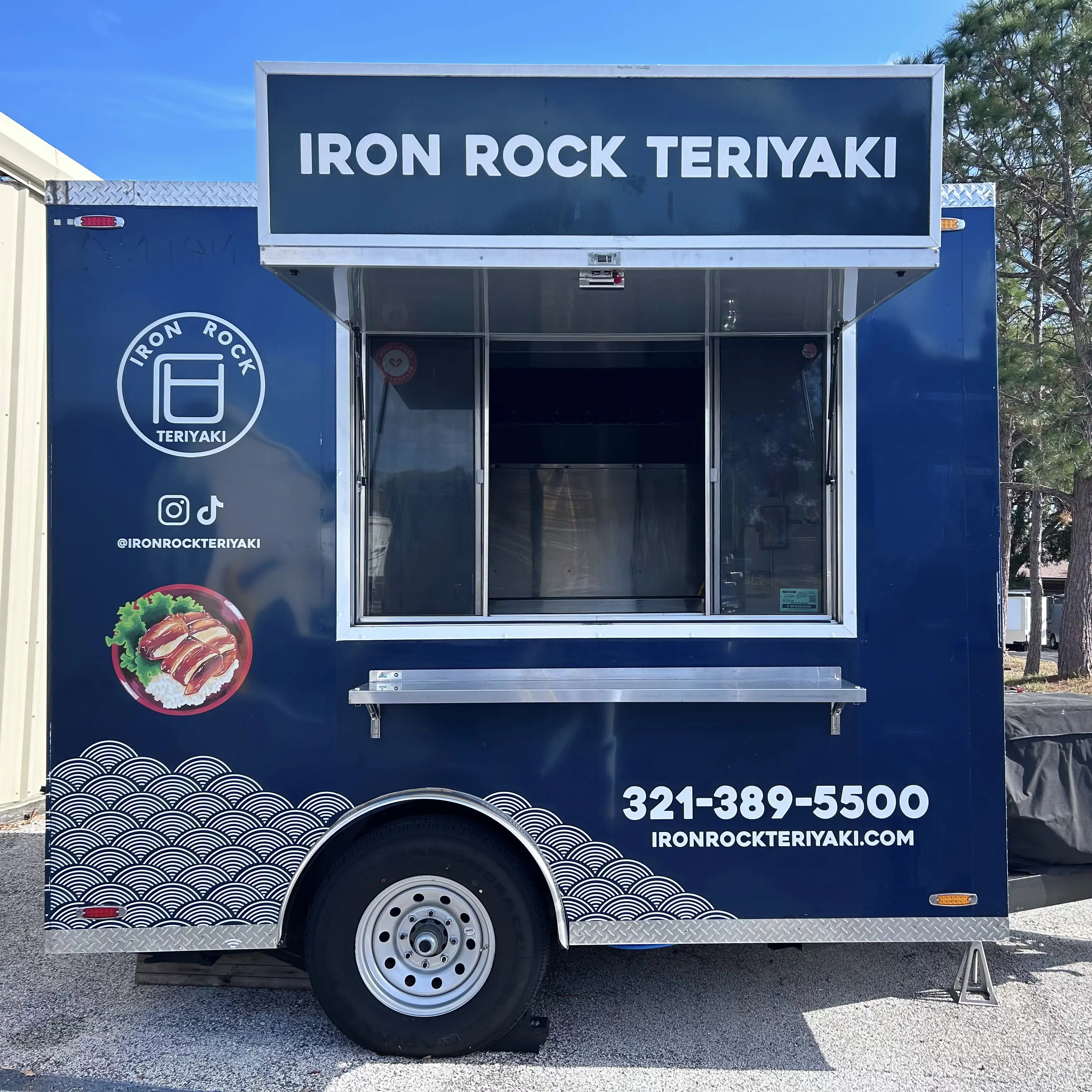 For Sale!!! Like-New 8 x 10 Food Truck Trailer