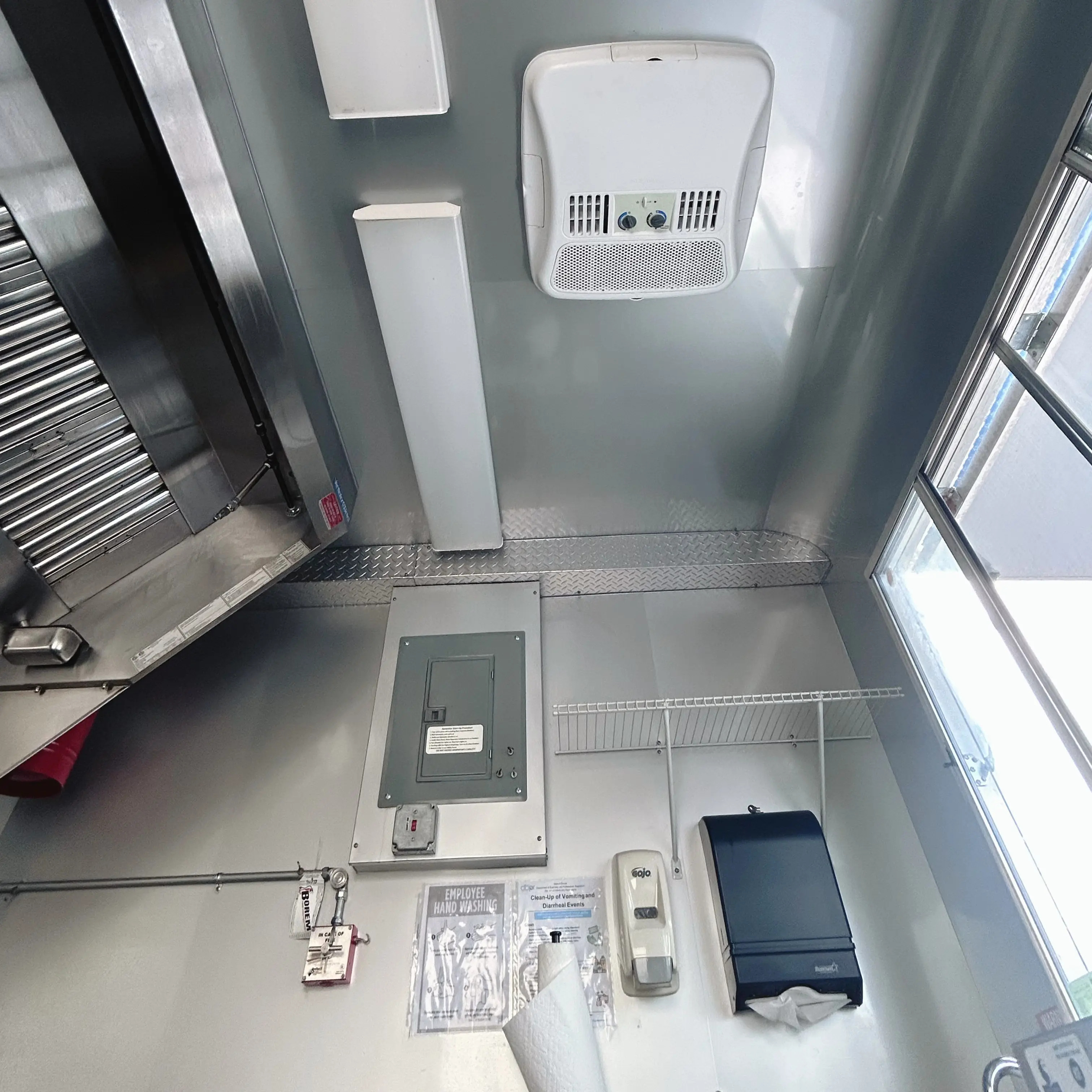 For Sale!!! Like-New 8 x 10 Food Truck Trailer — Image 6