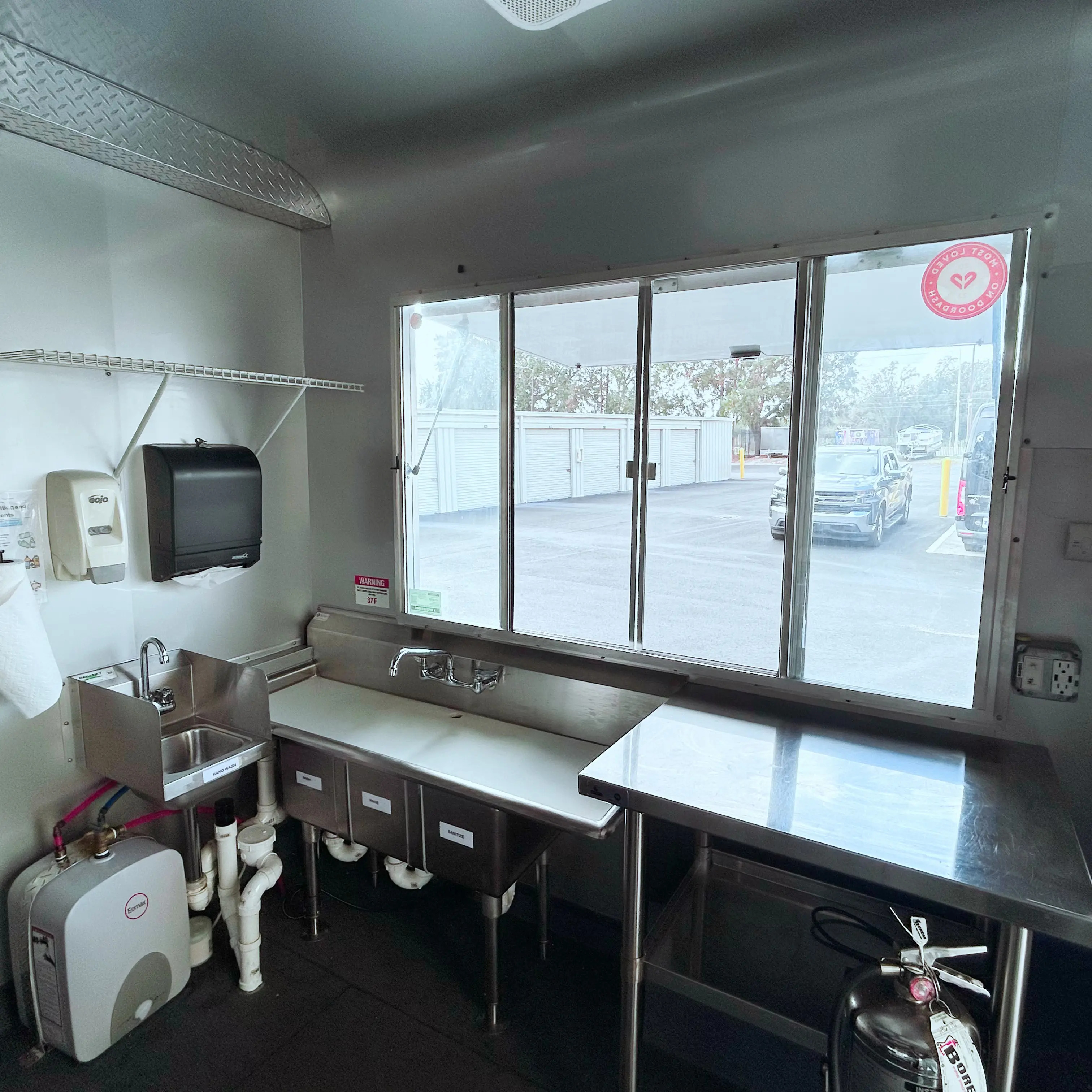 For Sale!!! Like-New 8 x 10 Food Truck Trailer — Image 7